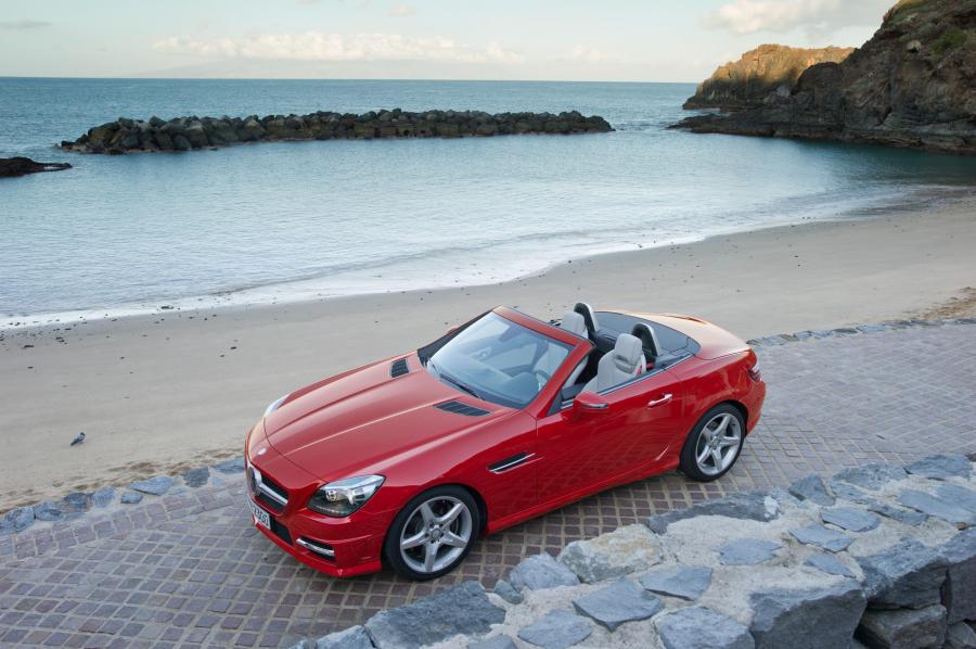  Mercedes-Benz SLK-Class 2012 года  (фото 3 из 36)